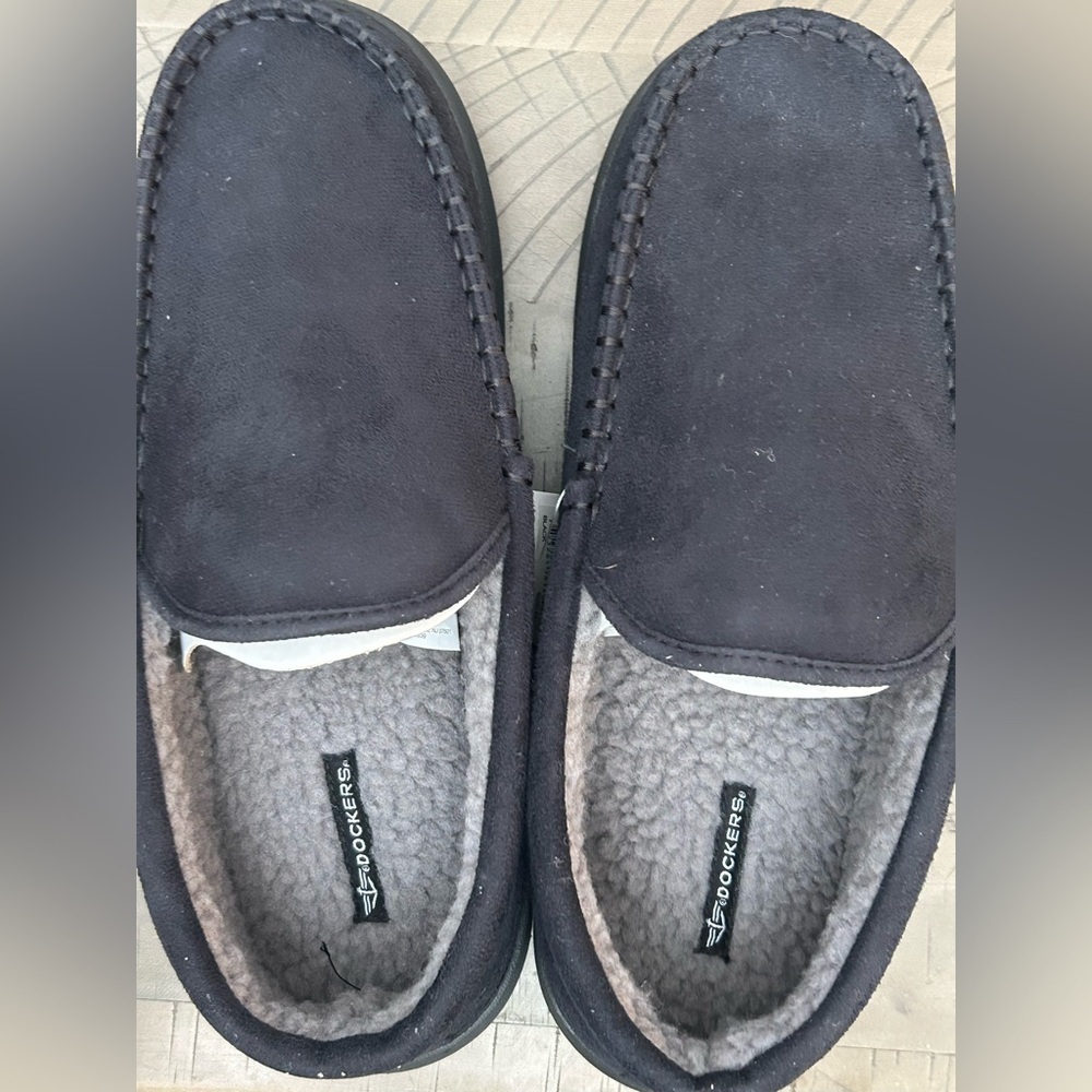 Dockers Men's Dark Loafer Slippers
